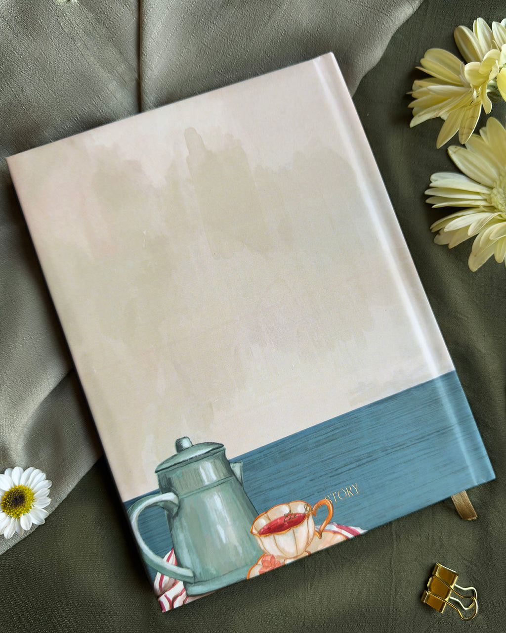 Hardbound Planner | Still life